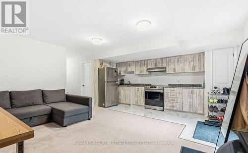 LOWER - 488 PARENT PLACE , Milton, Ontario L9E 1L4 5