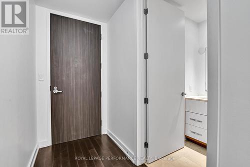 202 - 111 CHAMPAGNE AVENUE S , Ottawa, Ontario K1S 5V3 3