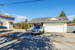 9702 Sargeant Street  Summerland, BC V0H 1Z3