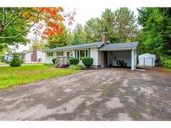 381 Beaumont ST  Dieppe, NB E1A 1A7