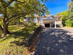 67 Narcisse-Beaulieu ST Edmundston, NB E3V 1N9