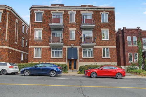 300-3611 Boul. Décarie , Montréal (Côte-des-Neiges/Notre-Dame-de-Grâce), QC H4A 3J4 1
