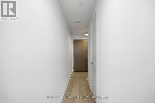 2801 - 357 KING STREET W , Toronto, Ontario M5V 0S7 5