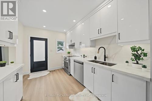 234 Balmoral Avenue S, Hamilton, ON 