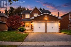 1090 THIMBLEBERRY CIRCLE Oshawa (Eastdale), ON L1K 2H2