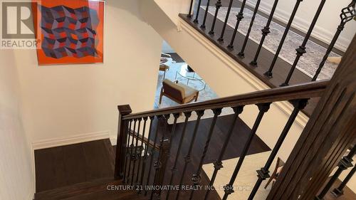 16 St Lawrence Drive, Mississauga, ON 