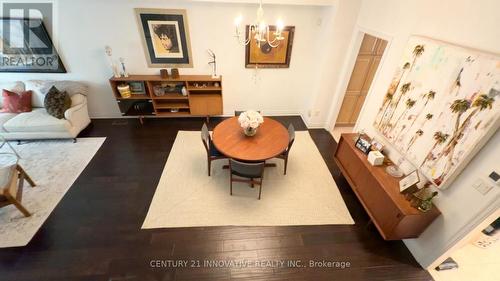 16 St Lawrence Drive, Mississauga, ON 