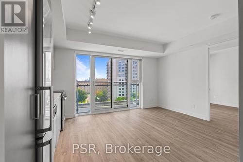 517 - 299 CAMPBELL AVENUE , Toronto, Ontario M6P 3V7 2