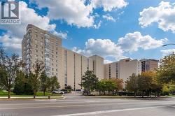 5280 LAKESHORE Road Unit# 103  Burlington, ON L7L 5R1