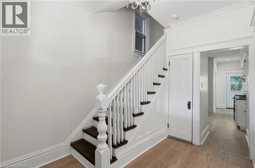 60 STIRTON Street , Hamilton, Ontario L8L 6E8 3