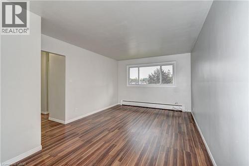 280 SYDNEY Street S Unit# A6 , Kitchener, Ontario N2G 3V9 4