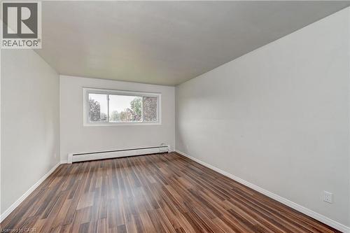280 SYDNEY Street S Unit# A6 , Kitchener, Ontario N2G 3V9 5