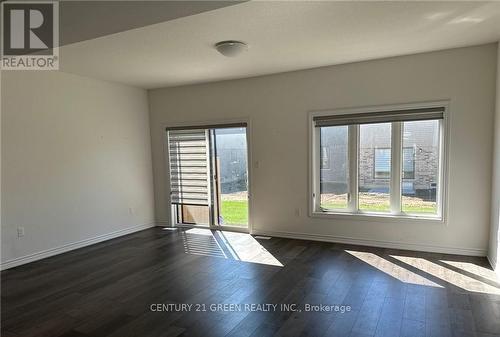 53 JUNE CALLWOOD WAY , Brantford, Ontario N3T 0V2 4