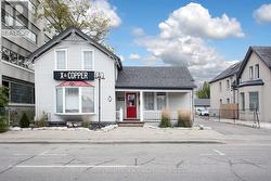 65 ALBERT STREET  Oshawa (Central), ON L1H 4R1