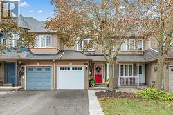 484 BARTHOLOMEW DRIVE Newmarket, ON L3X 2E5