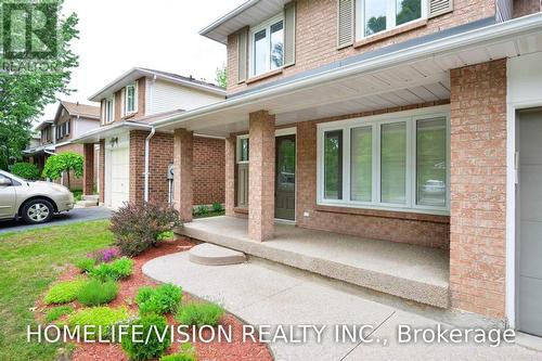 229 VILLAGE WOOD ROAD , Oakville, Ontario L6L 5S6 3