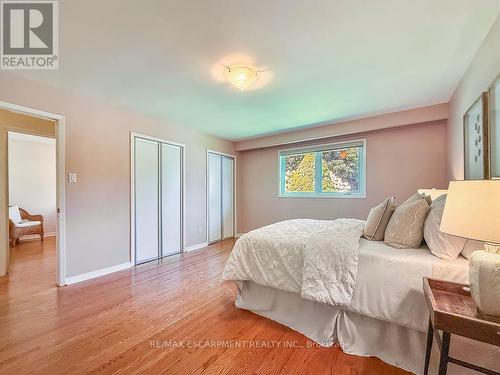 1320 Gatehouse Drive, Mississauga, ON 