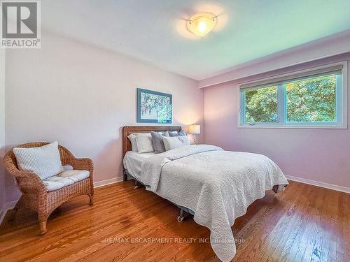 1320 Gatehouse Drive, Mississauga, ON 