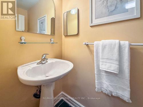1320 Gatehouse Drive, Mississauga, ON 