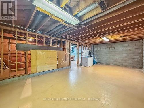1320 Gatehouse Drive, Mississauga, ON 