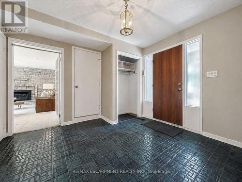 1320 Gatehouse Drive, Mississauga, ON 