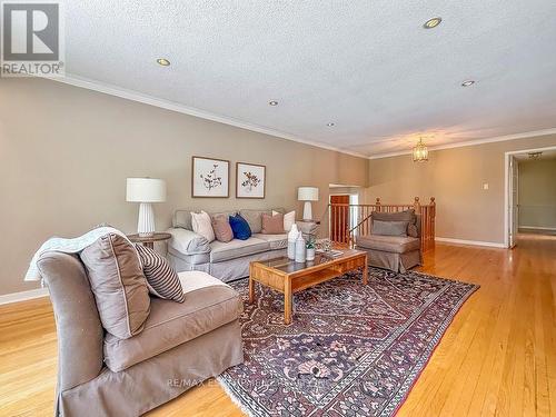 1320 Gatehouse Drive, Mississauga, ON 
