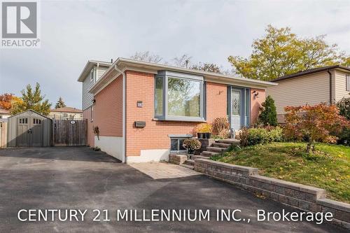 8 SUTHERLAND AVENUE , Brampton, Ontario L6V 2H4 3