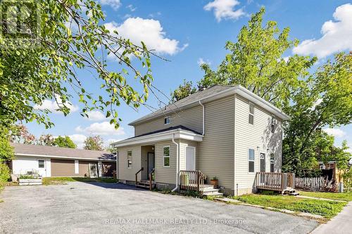 4 MARY STREET , Kawartha Lakes, Ontario K9V 2N4 3