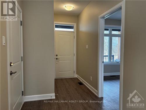 1543 FLANDERS ROAD , Brockville, Ontario K6V 0A3 2