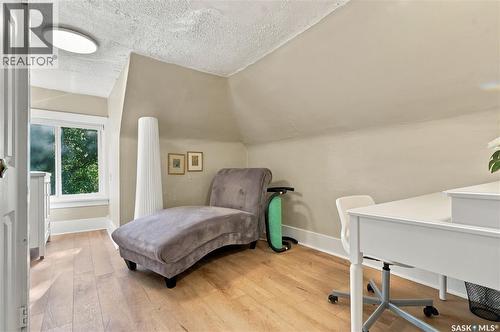 332 10Th Street E, Saskatoon, SK 