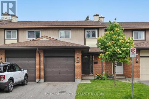 75 CLARKSON CRESCENT , Ottawa, Ontario K2L 3C9