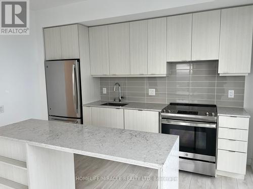 3410 - 4065 CONFEDERATION PARKWAY , Mississauga, Ontario L5B 0L4 3