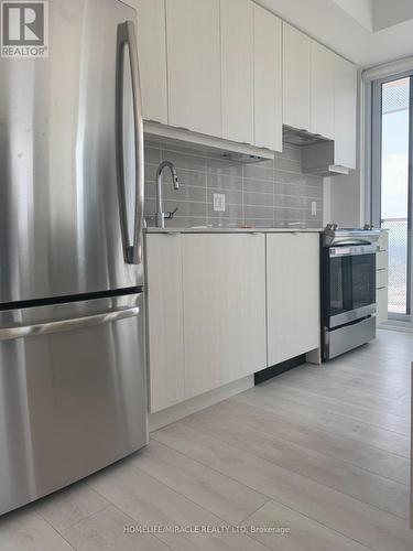 3410 - 4065 CONFEDERATION PARKWAY , Mississauga, Ontario L5B 0L4 5