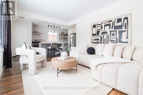 UPPER - 374 EAST 16TH STREET , Hamilton, Ontario L9A 4K3 4