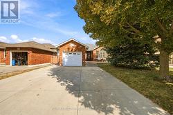 776 ACADIA DRIVE  Hamilton, ON L8W 3V2