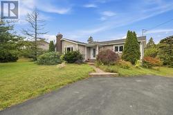 92 Quigleys Lane Torbay, NL A1K 1A5
