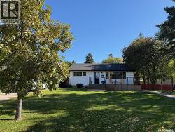 2217 Lansdowne AVENUE  Saskatoon, SK S7J 1G7