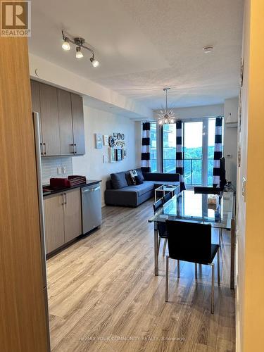 807B - 9600 YONGE STREET , Richmond Hill, Ontario L4C 0X3 5