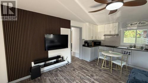 UNIT A - 512 MOSLEY STREET , Wasaga Beach, Ontario L9Z 2J4 5