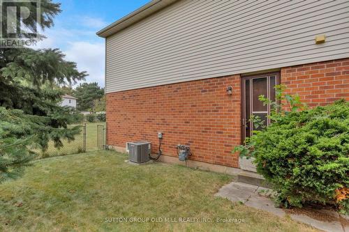 6364 Plowmans Heath, Mississauga, ON 