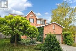 19 Long Dr - 