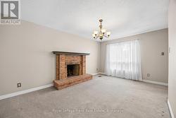 Family Room - 