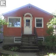 1742 Quebec STREET Regina, SK S4P 1J3