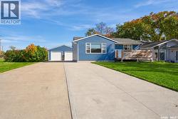 1262 113th STREET North Battleford, SK S9A 2M2