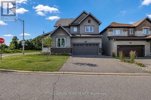 3 STONELEIGH STREET , Ottawa, Ontario K2G 7A2 2