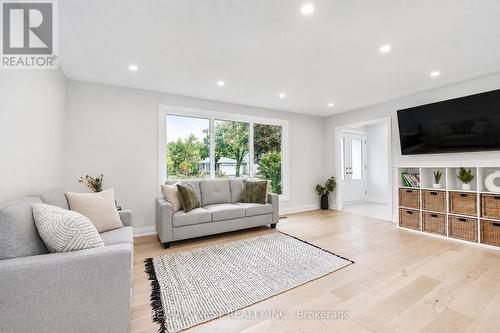 765 Dodsworth Crescent, Mississauga, ON 
