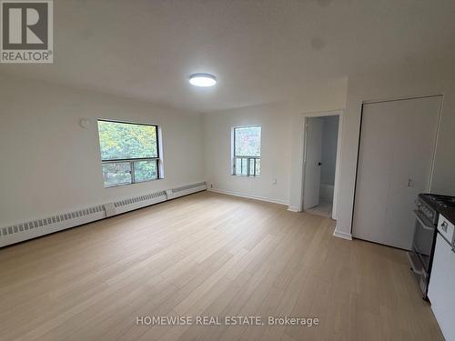 301 - 5 HIGH PARK BOULEVARD , Toronto, Ontario M6R 1M5 4