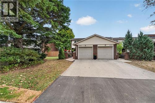 5294 Bromley Road, Burlington, ON 