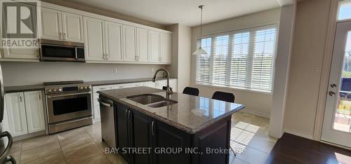 246 DEGRAAF CRESCENT , Aurora, Ontario L4G 0X1 5