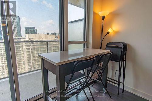 2003 - 38 IANNUZZI STREET , Toronto, Ontario M5V 0S2 4